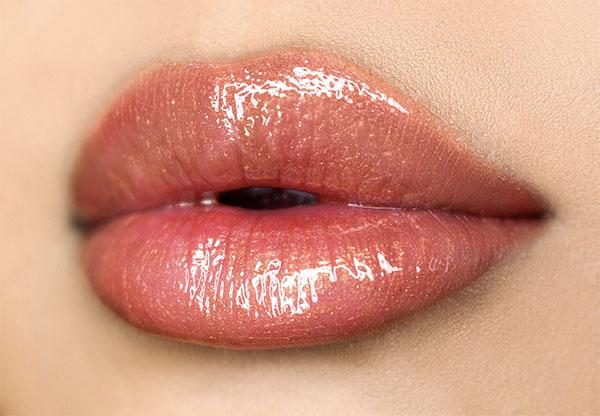 BEACHES & CREAM - Atomic Makeup