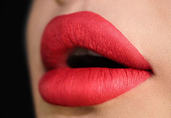 TAXI GIRL - Atomic Makeup